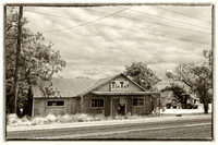 Tin Top Inn